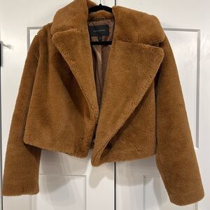Cropped faux fur jacket